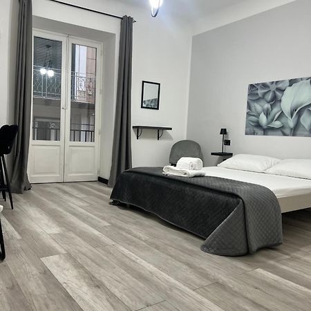 פלרמו Bibi Rooms And Suite מראה חיצוני תמונה