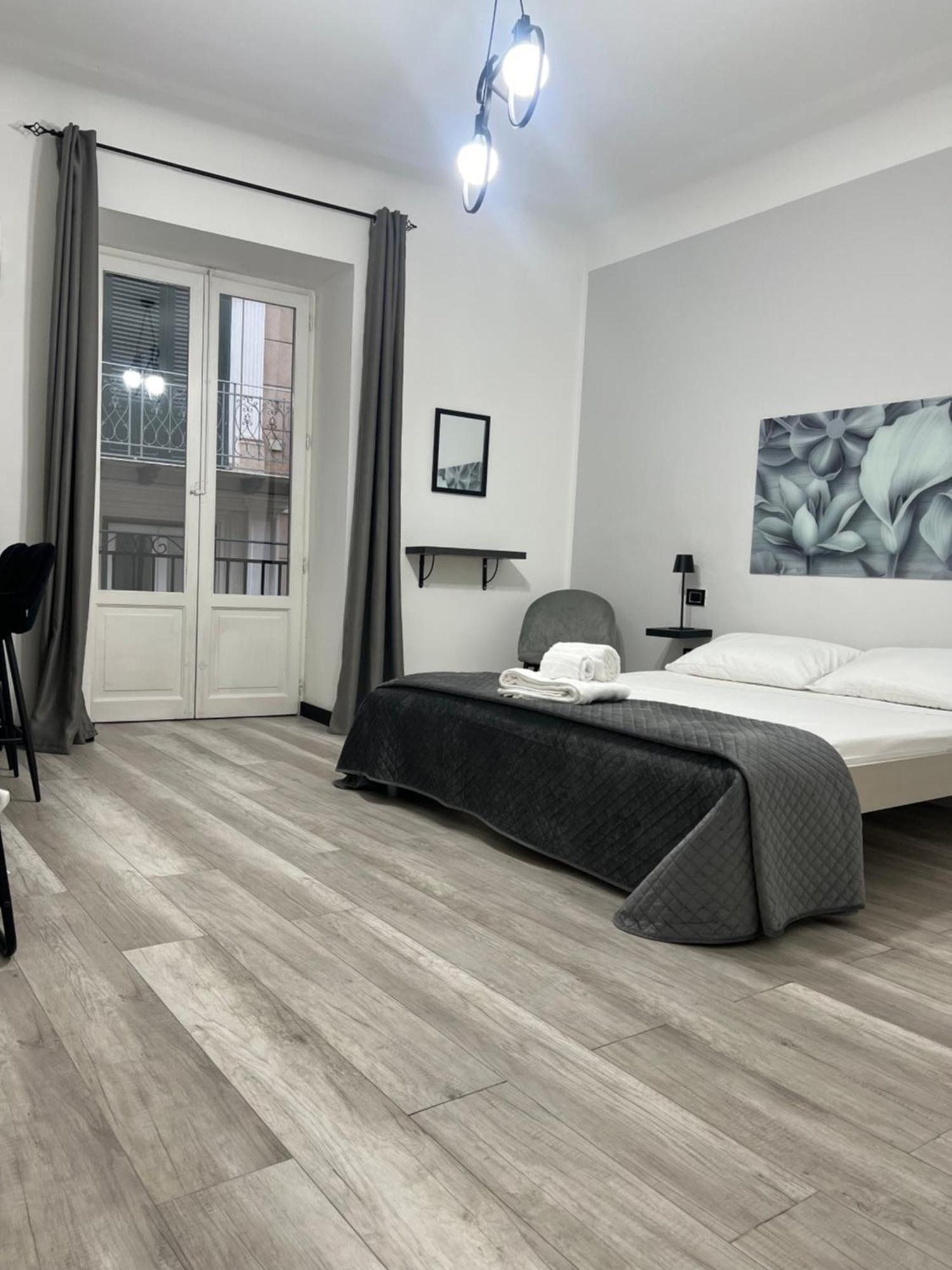 פלרמו Bibi Rooms And Suite מראה חיצוני תמונה